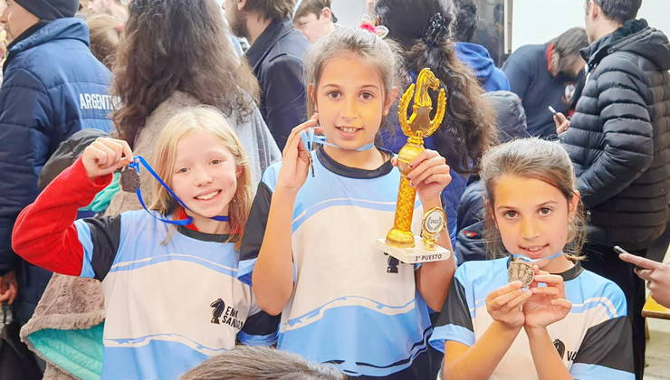 San Luis tiene tres campeones argentinos juveniles e infantiles de ajedrez