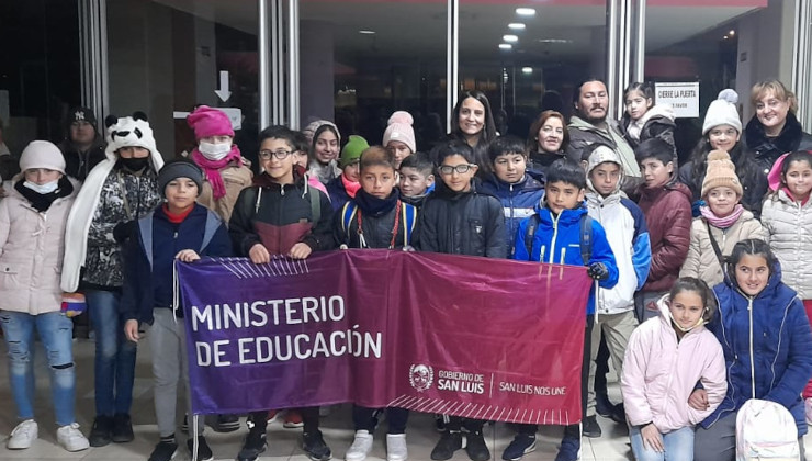 Estudiantes de San Luis viajaron a Río Tercero para pasar las vacaciones invierno