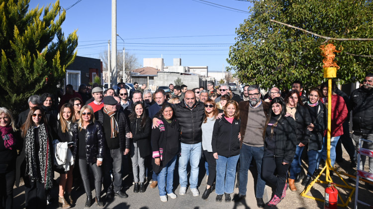 El Gobierno inauguró la primera etapa de la extensión de gas en el barrio La Ribera