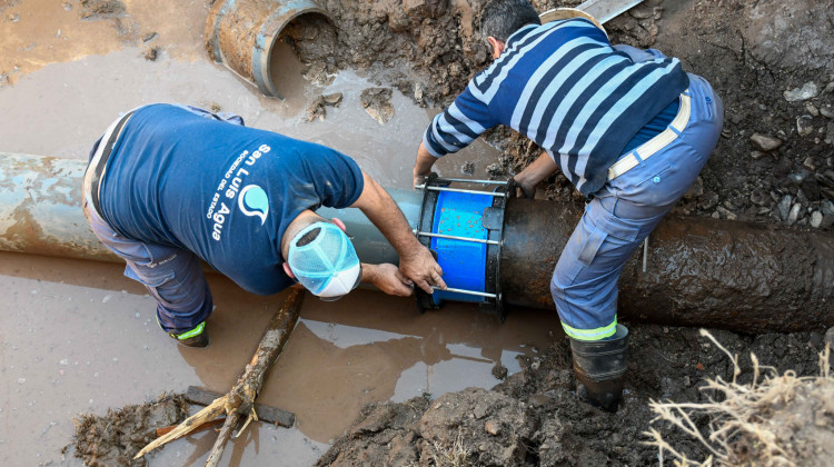 “El servicio de agua cruda a la Villa de Merlo ya se encuentra normalizado”