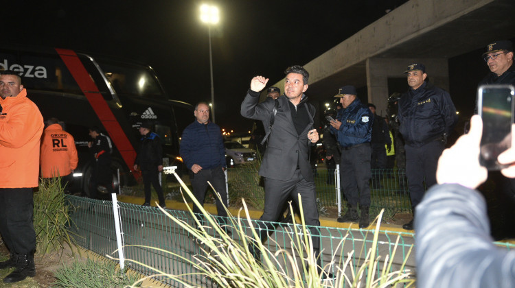 Se vive la previa de River y Barracas Central en La Pedrera