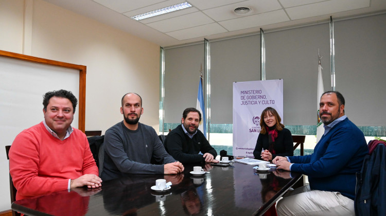 Vecinos de San Luis darán identidad a sus barrios y calles