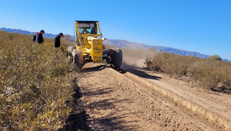 San Luis Agua trabaja en la construcción del nuevo acueducto El Jarillal-Bajada Grande