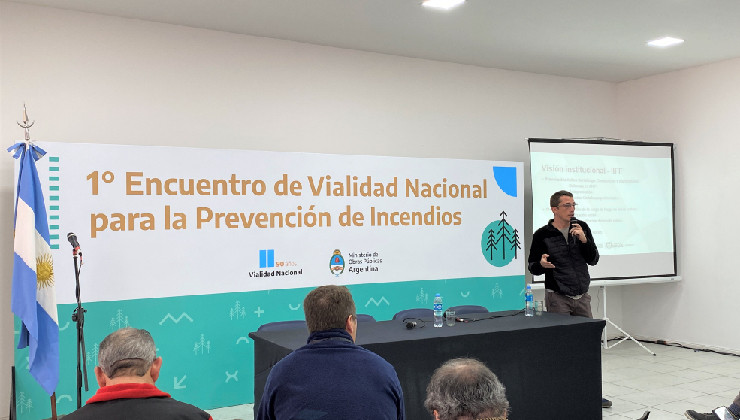 La Secretaría de Ambiente participó en el 1° Encuentro de Vialidad Nacional para la Prevención de Incendios