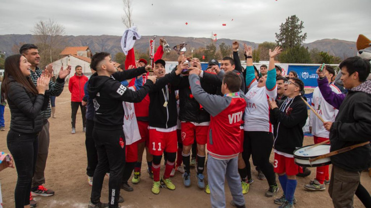 La Liga Provincial de Fútbol 5 Adaptado tuvo su fiesta en Los Molles