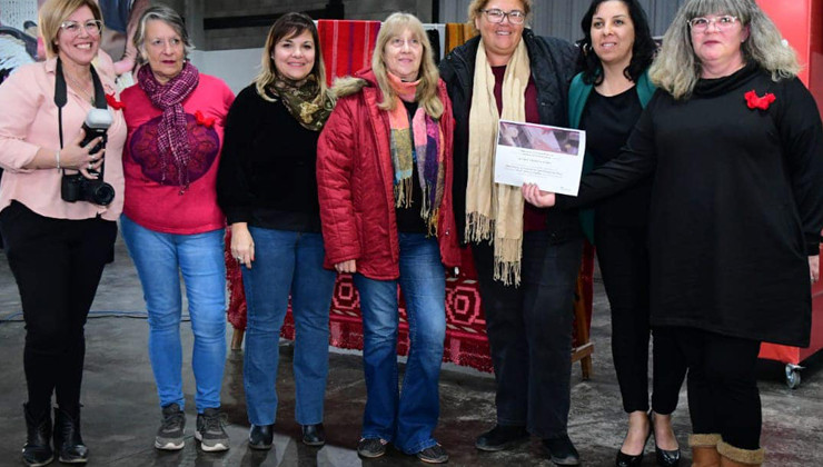 El Centro Cultural “Tecla Funes” homenajeó a tejedoras y tejedores de la provincia en su día