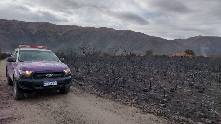 Logran contener el incendio en Carpintería