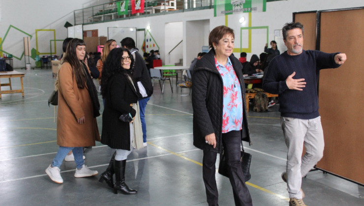 Funcionarias de Nación recorrieron la Escuela Generativa Club Estudiantes