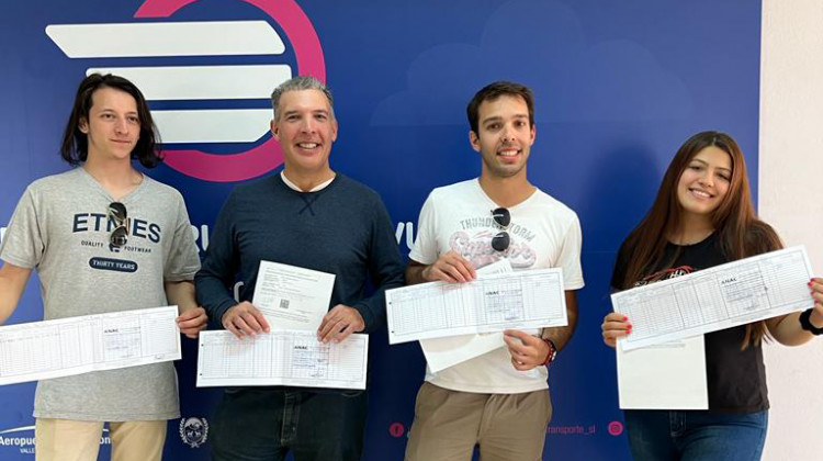 Egresaron seis nuevos alumnos del Centro de Instrucción de Vuelo del Valle del Conlara