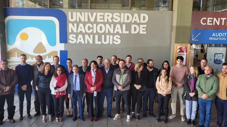 La provincia acompañó el lanzamiento del Programa “Universidad-Municipios 2022/23”