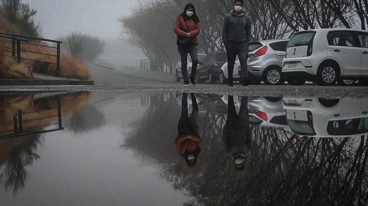 Después de una mañana húmeda y fría, regresa el sol y las máximas agradables