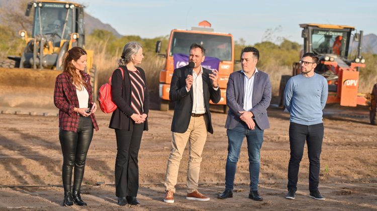 El Ministro Cabandié destacó la política de anillos cortafuego implementada por el Gobierno de San Luis