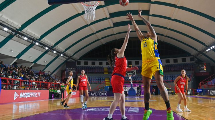 El color y la alegría del Sudamericano de Básquet hacen vibrar al ‘Ave Fénix’