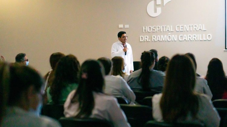 Profesionales del Hospital Central “Dr. Ramón Carrillo” llevaron adelante un “Ateneo Central”