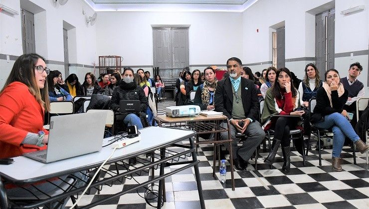 Docentes y directivos de la Escuela Nº 3 “Manuel Belgrano” se capacitaron sobre el uso del Sistema de Gestión Educativa 4.0