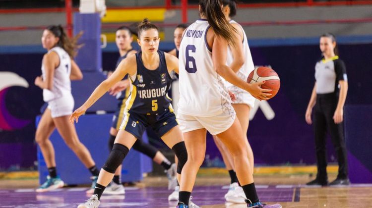 Chile le ganó a Uruguay en el inicio del Campeonato Sudamericano de Básquet Femenino