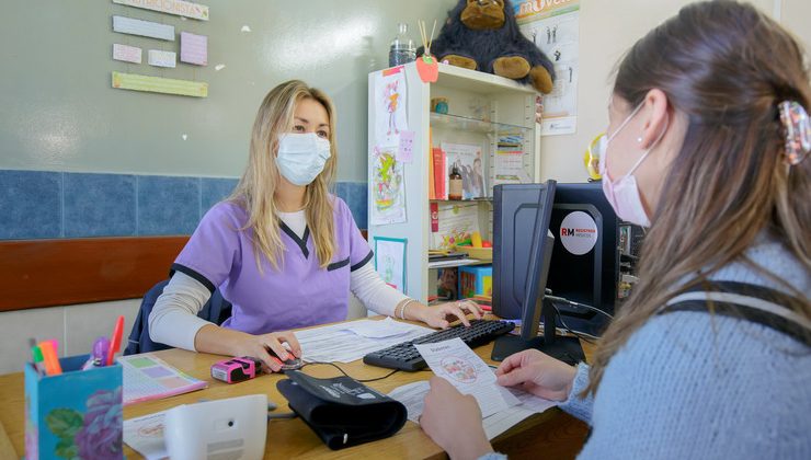 Profesionales de la salud se mostraron conformes con la implementación de Registros Médicos