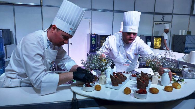 Representantes de San Luis participan del 6° Torneo Federal de Chefs de Argentina