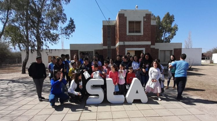 Más de 30 jóvenes aprendieron sobre el cuidado del agua