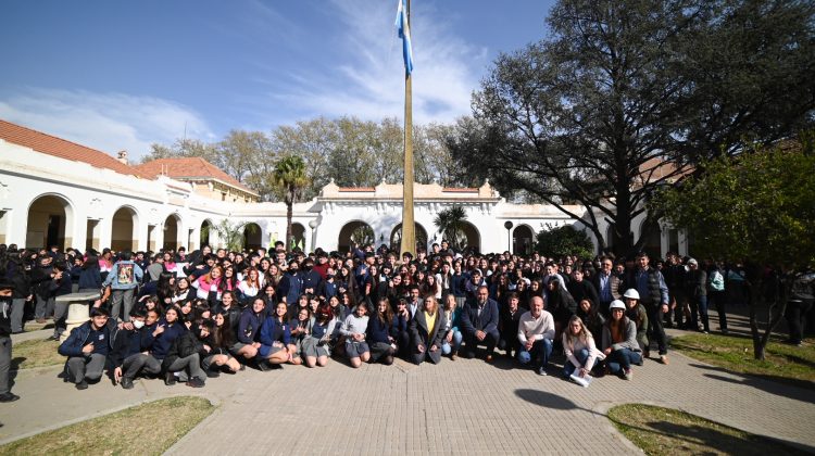 Iniciaron dos ansiadas obras escolares para Villa Mercedes