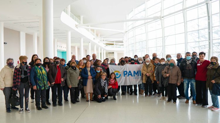 En la semana del jubilado, abuelos de toda la provincia visitaron el Hospital Central “Dr. Ramón Carrillo”