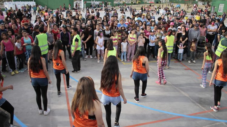 El cierre de la Semana de Estudiante fue con festejos en San Luis y Carpintería