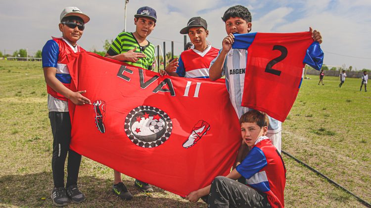 Más de 100 jugadores participaron en el Encuentro de Fútbol Infantil del SUM Eva Perón II