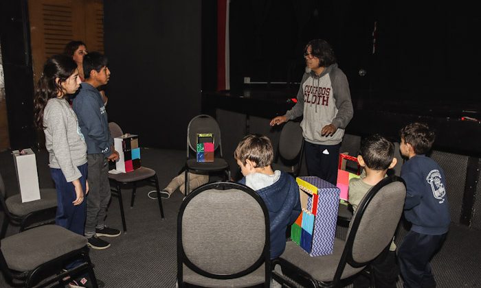 Se realizó un taller de títeres para personas con discapacidad en el Complejo Molino Fénix