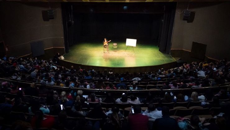 El Sistema “Sueños del Arte” se capacitó en técnicas escénicas y de motivación creativa