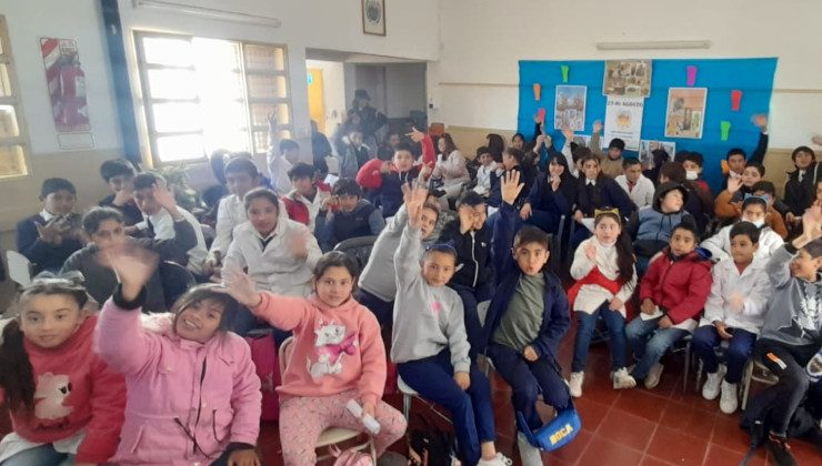 Tres escuelas rurales realizaron un concurso de preguntas y respuestas sobre la puntanidad