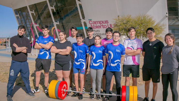 Quince pesistas de la ULP compiten en Mendoza