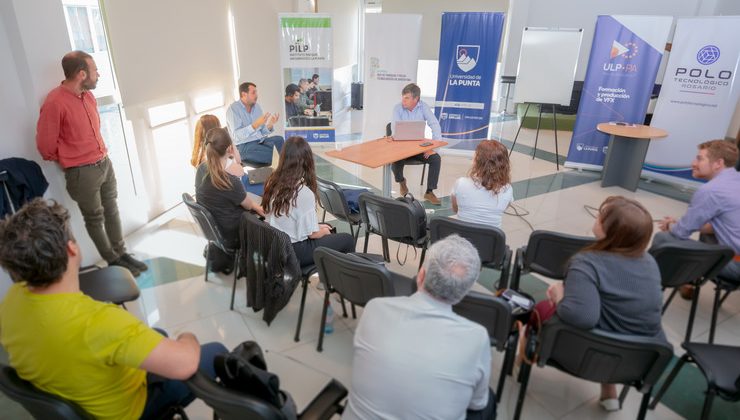 Concluyó el Encuentro Nacional de Polos y Parques Tecnológicos en la ULP