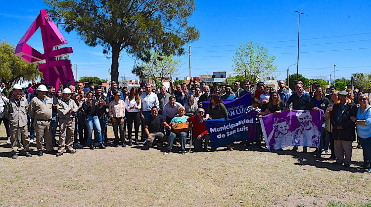 Con luminarias, infraestructura urbana y forestación transformarán el boulevard El Cardenal