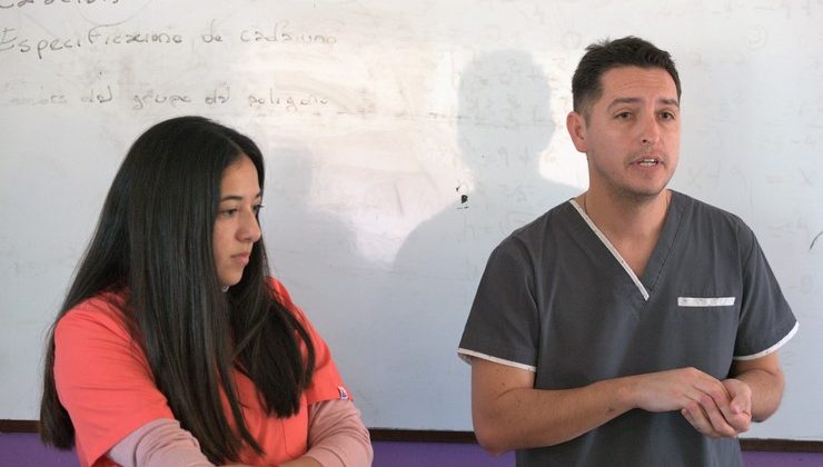 Dictaron un taller de método anticonceptivos a estudiantes de la EPDR N°20 de Navia