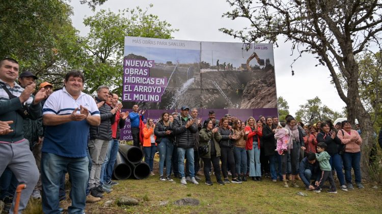 “Esta obra de captación de agua beneficiará a todas las familias merlinas”