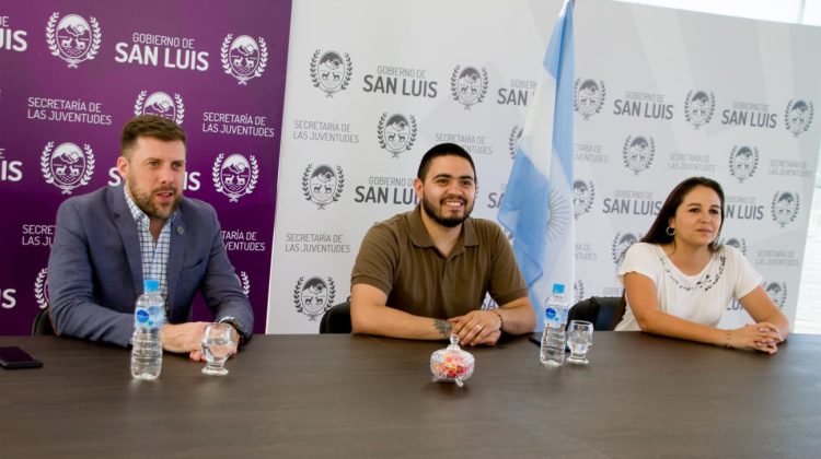 Juventudes y la ONG Grooming Argentina firmaron un convenio para trabajar juntas contra este delito