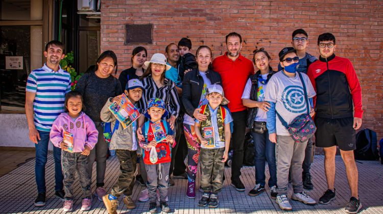 Un grupo de niños viajó al Parque Inclusivo Draco, en Villa Merlo