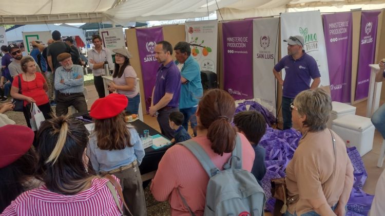 El Ministerio de Producción exhibió sus políticas productivas en la Expo Rural de Villa Mercedes