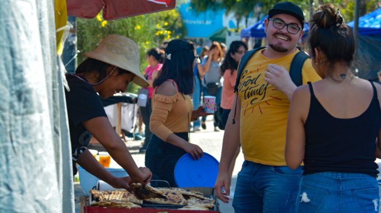 San Luis comenzó a recibir participantes del 35° Encuentro Plurinacional de Mujeres, Lesbianas, Trans, Travestis, Intersexuales, Bisexuales y No Binaries