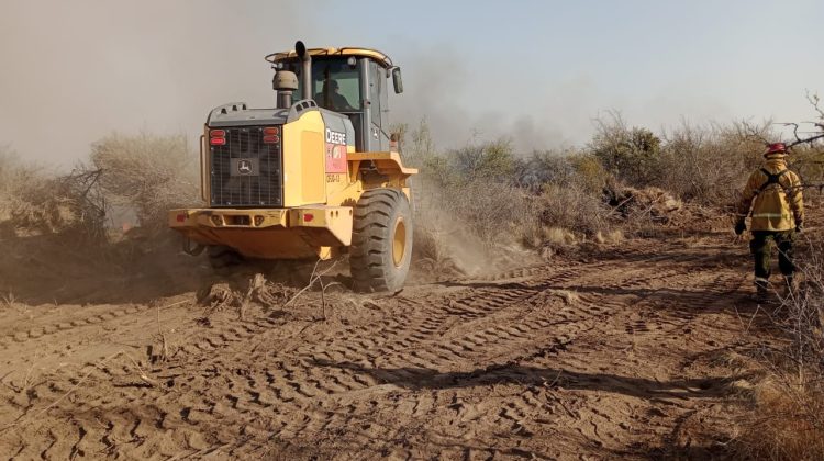 Contienen los incendios forestales en Villa Larca y Villa de la Quebrada 