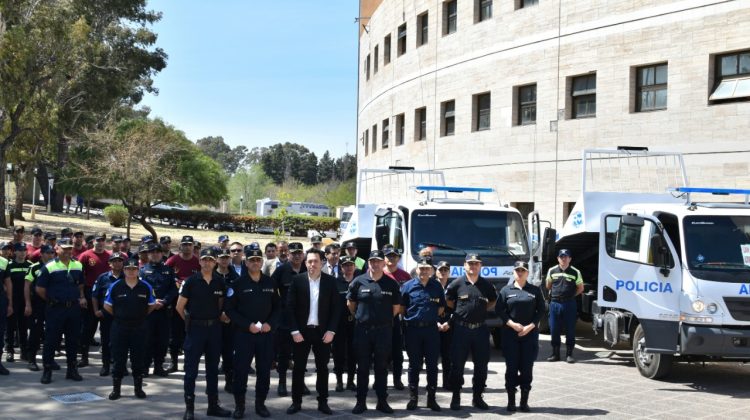 Completan una flota de 16 grúas para la policía de San Luis