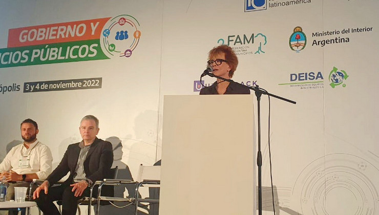 La ministra de Ciencia y Tecnología presentó la política digital puntana en el Congreso Gobierno y Servicios Públicos 22