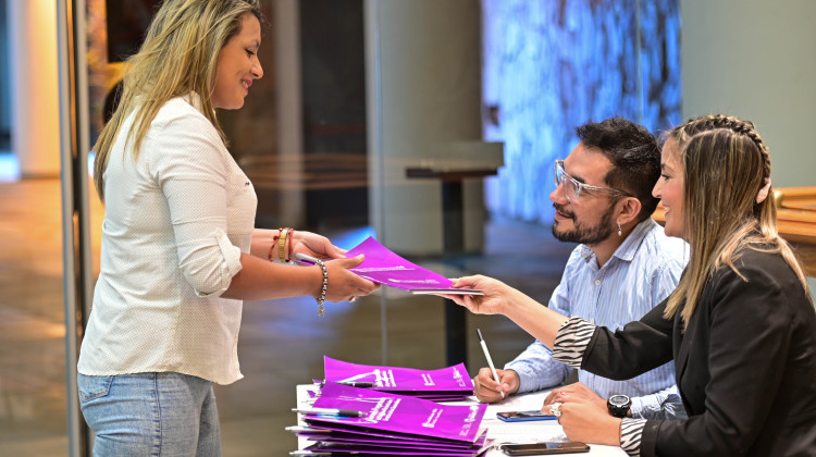 Especialistas disertaron sobre Leyes de Talles, Etiquetado Frontal de Alimentos, Atención al Cliente y Cláusulas Abusivas