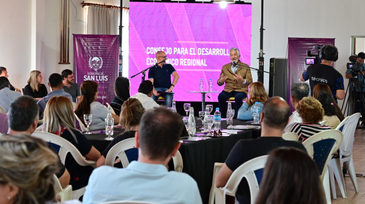 Alberto Rodríguez Saá: “Soy un agradecido con cada uno de ustedes por esta reunión”