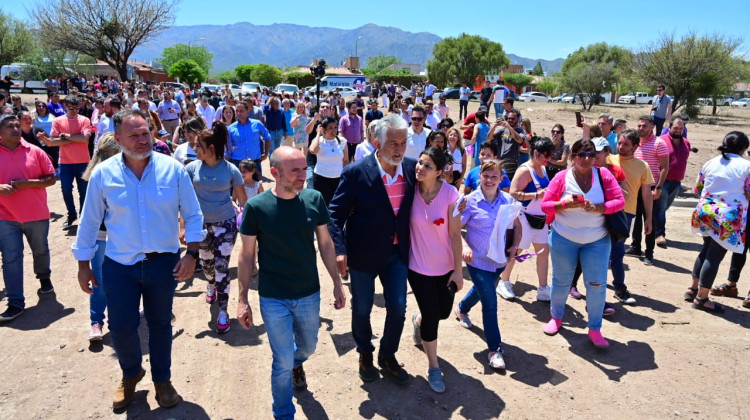 Una fuerte inversión en Vivienda y Educación lleva adelante la Provincia en la Ciudad de La Punta