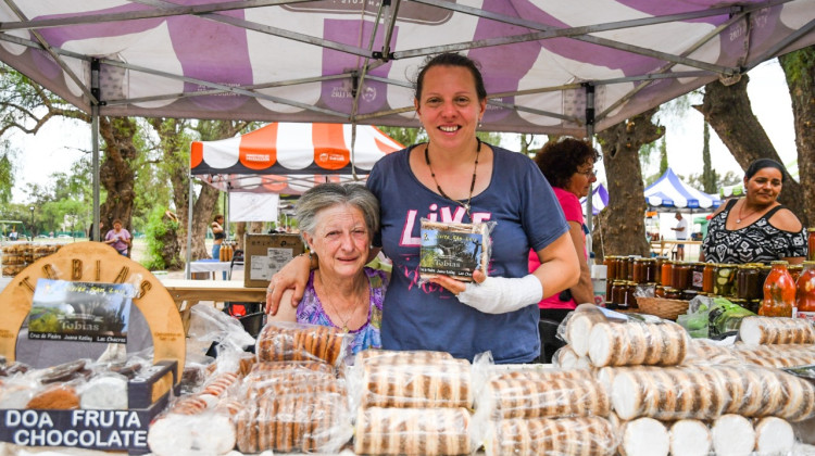 Una feria que siempre vuelve a encontrarse con las familias de San Luis