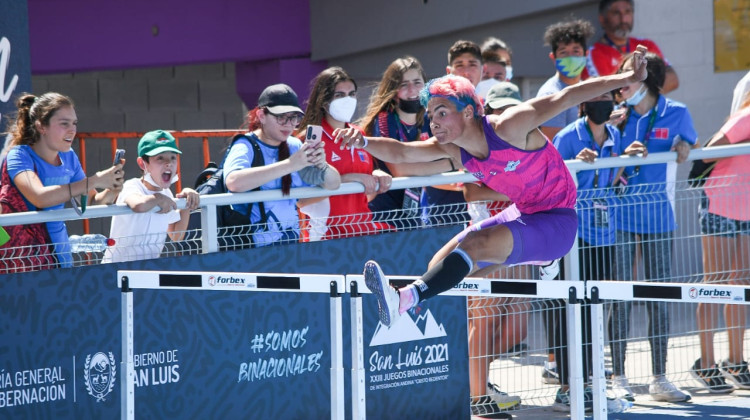 Juegos Binacionales: el ciclismo, la natación y el atletismo, los platos fuertes de la primera jornada