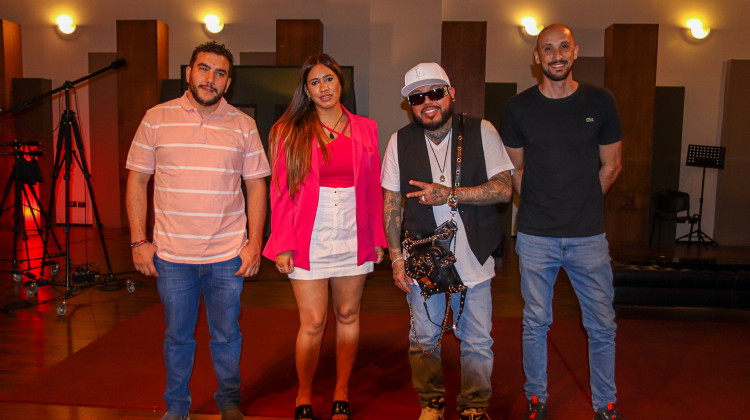 AB Quintanilla visitó la Casa de la Música