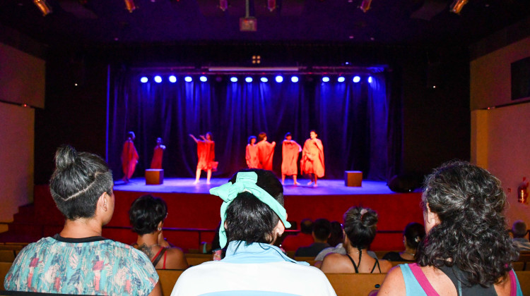 El teatro de San Francisco del Monte de Oro se llenó de arte, color y música