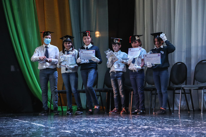 La Escuela Generativa María Eva Duarte de Perón “Construyendo Infancias” celebró su acto de egresados